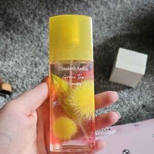 Elizabeth Arden Green Tea Mimosa Perfume